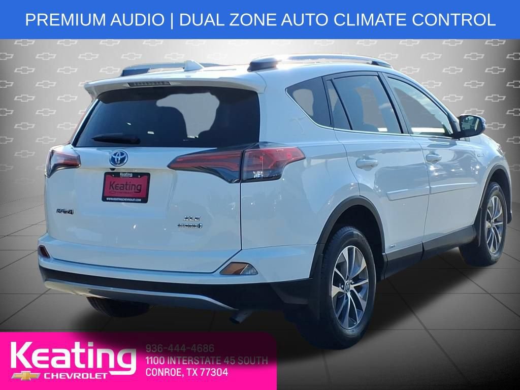 Used 2018 Toyota RAV4 XLE w/ Convenience Package AWD/4WD image 6