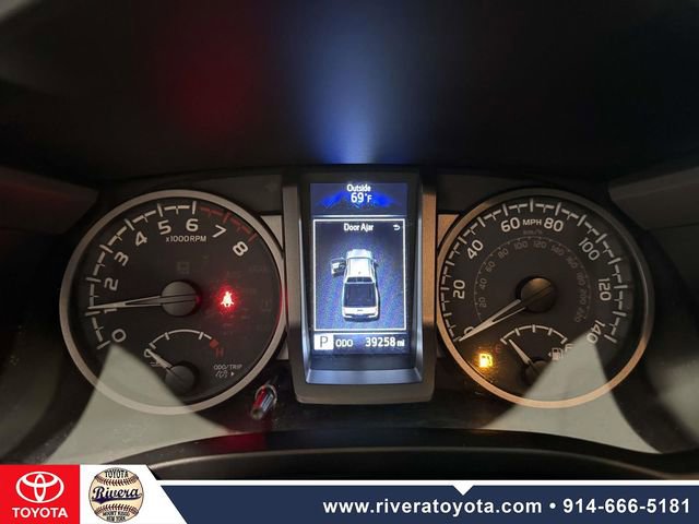 Certified 2023 Toyota Tacoma TRD Off-Road w/ TRD Premium Off Road Package AWD/4WD image 18