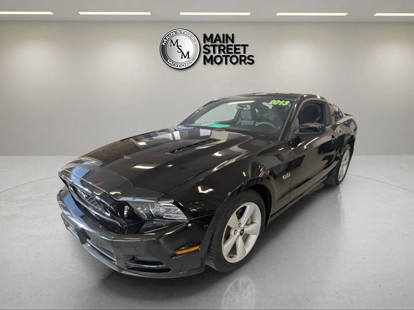 Used 2013 Ford Mustang GT image 14