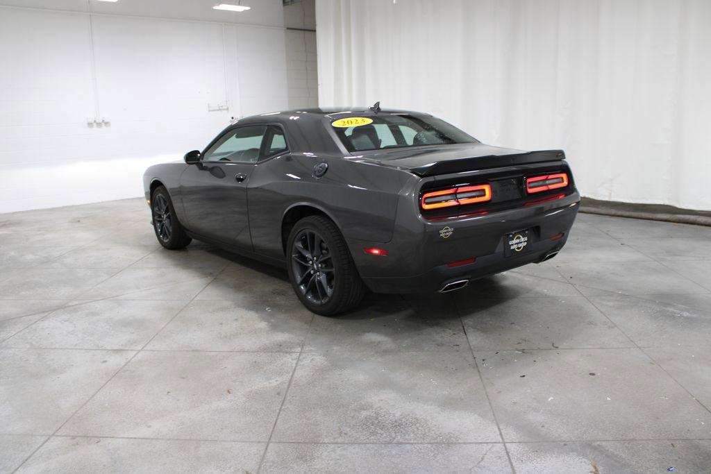 Used 2023 Dodge Challenger GT w/ Plus Package image 7