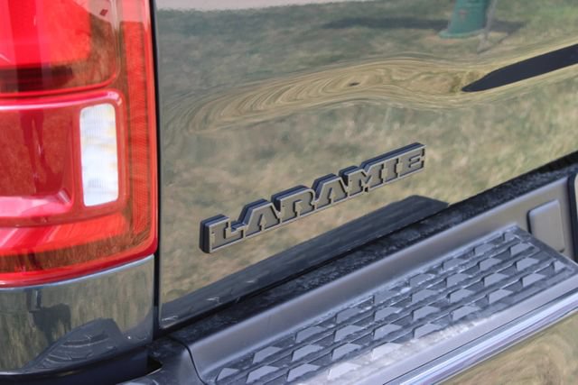 New 2026 RAM 3500 Laramie AWD/4WD image 38
