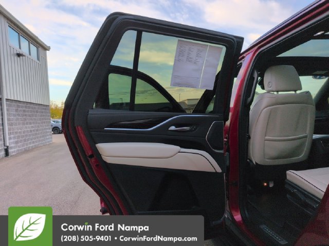 Used 2021 Cadillac Escalade Sport w/ Driver Assist Tech Package AWD/4WD image 23