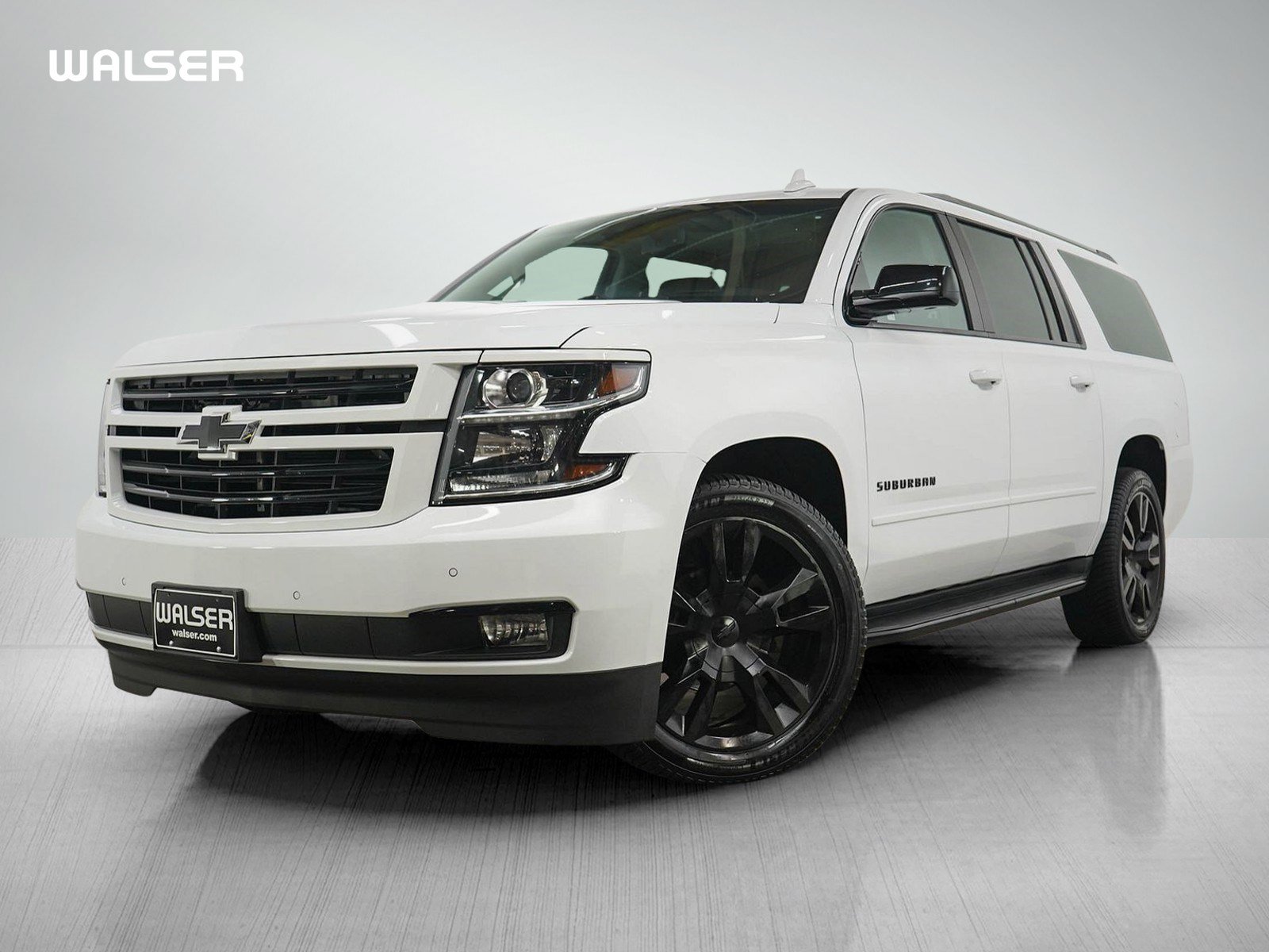 Used 2019 Chevrolet Suburban Premier AWD/4WD image 1