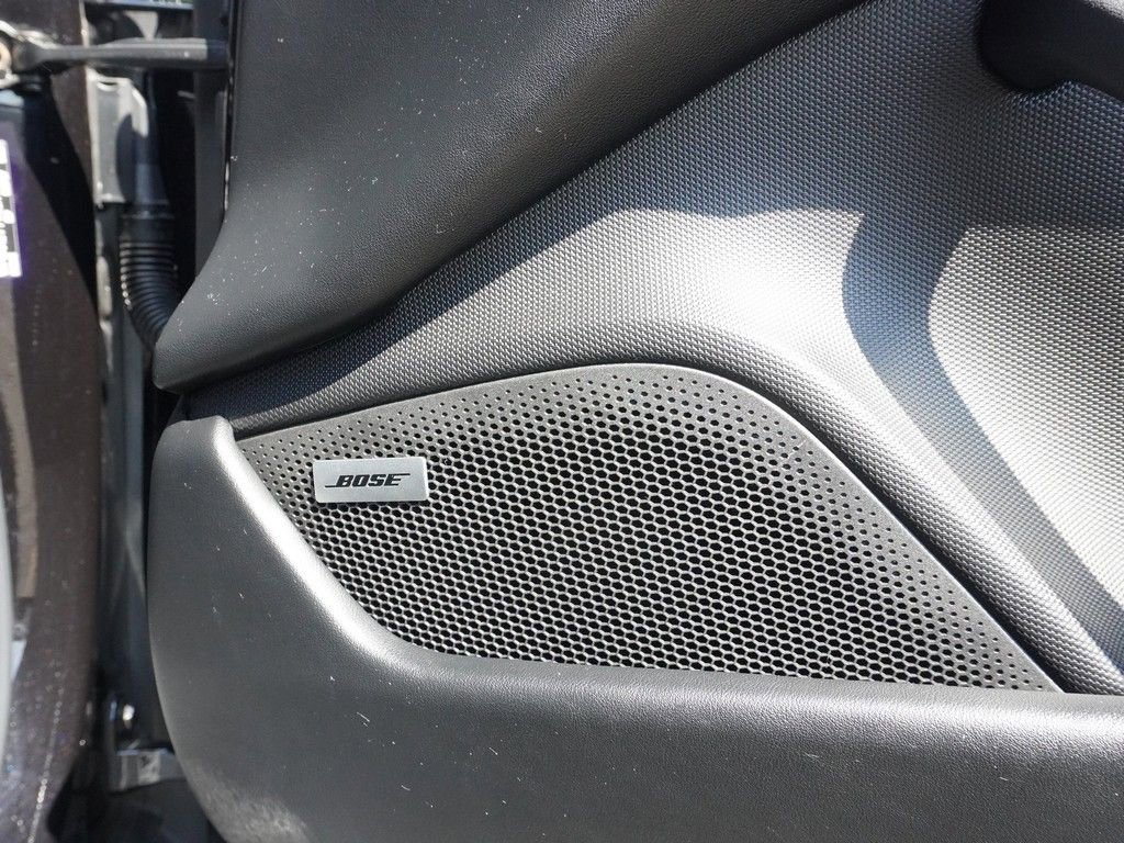 Used 2022 Porsche Taycan RWD image 48