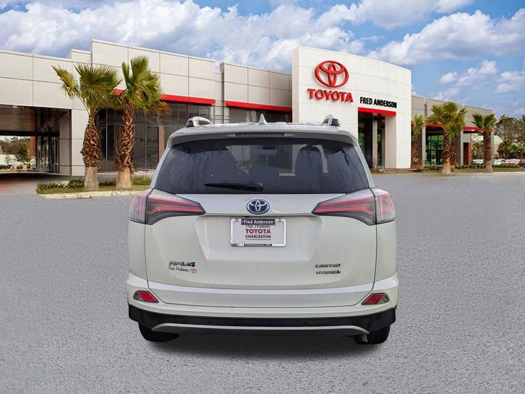 Used 2016 Toyota RAV4 Limited image 6