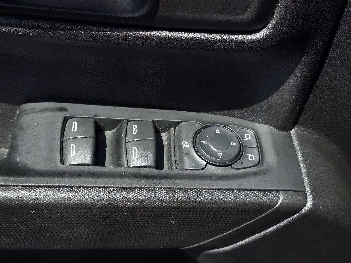 Used 2023 Chevrolet Silverado 1500 Custom w/ LPO, Dark Essentials Package RWD image 26