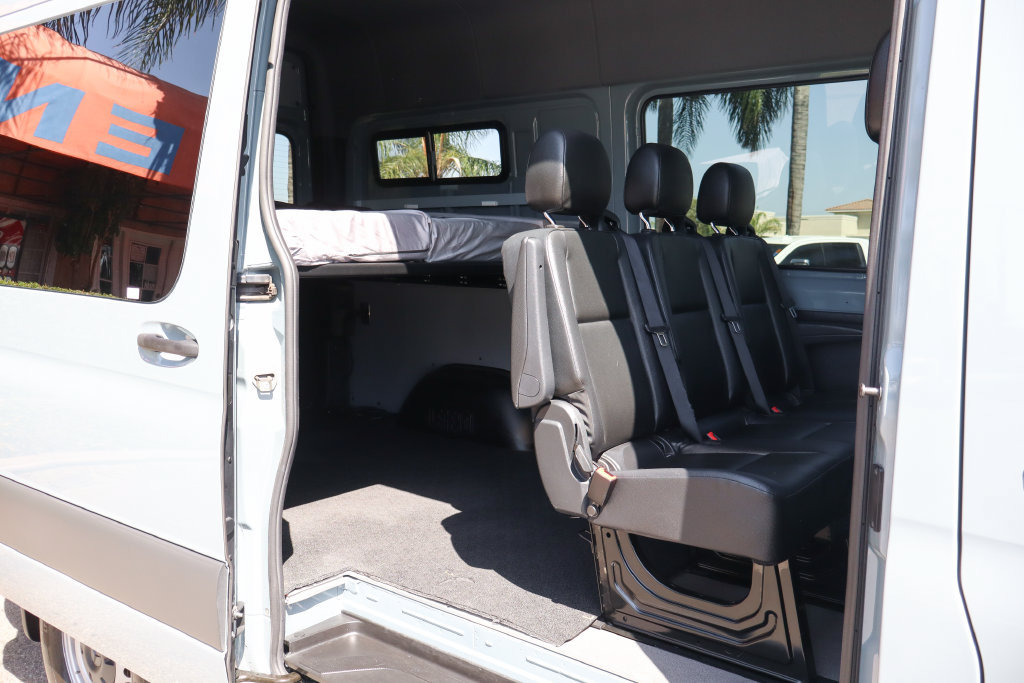 Used 2023 Mercedes-Benz Sprinter 2500 image 12