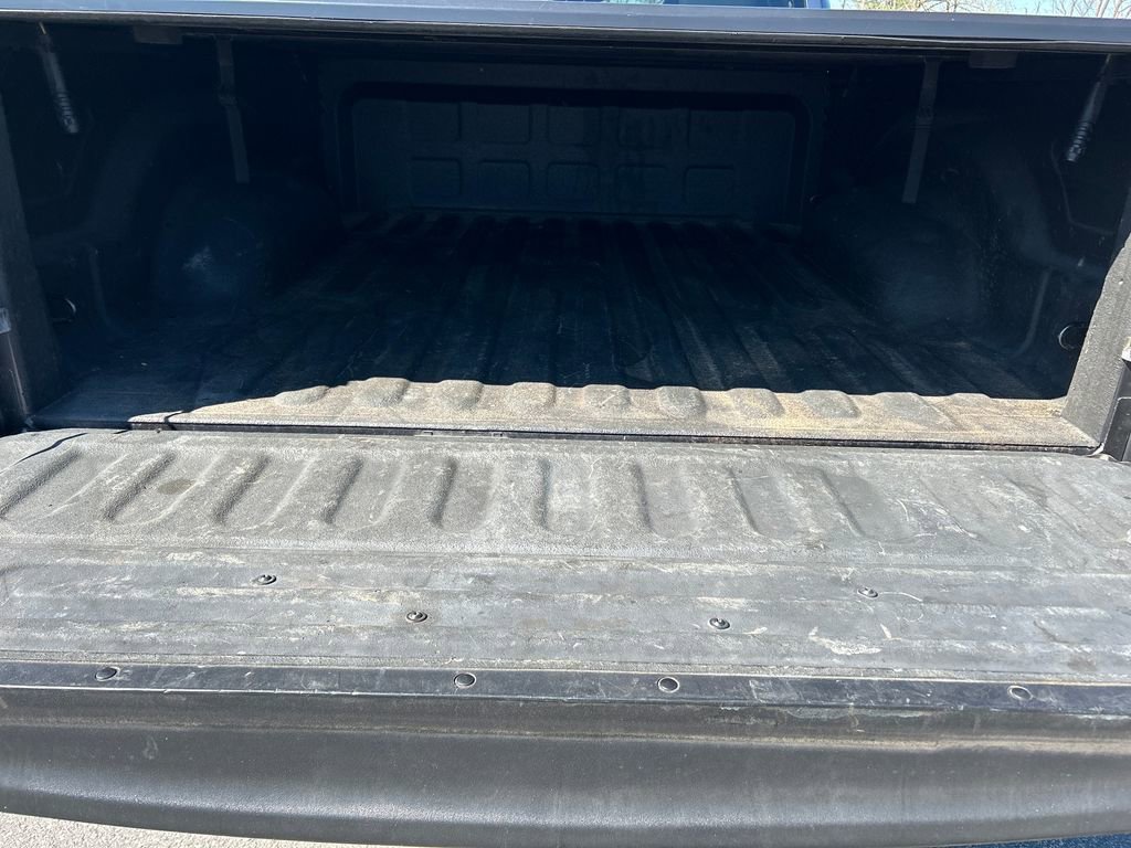 Used 2015 RAM 2500 Tradesman w/ Chrome Appearance Group image 20