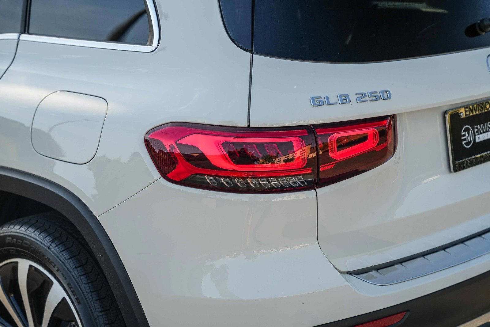 Used 2022 Mercedes-Benz GLB 250 image 11