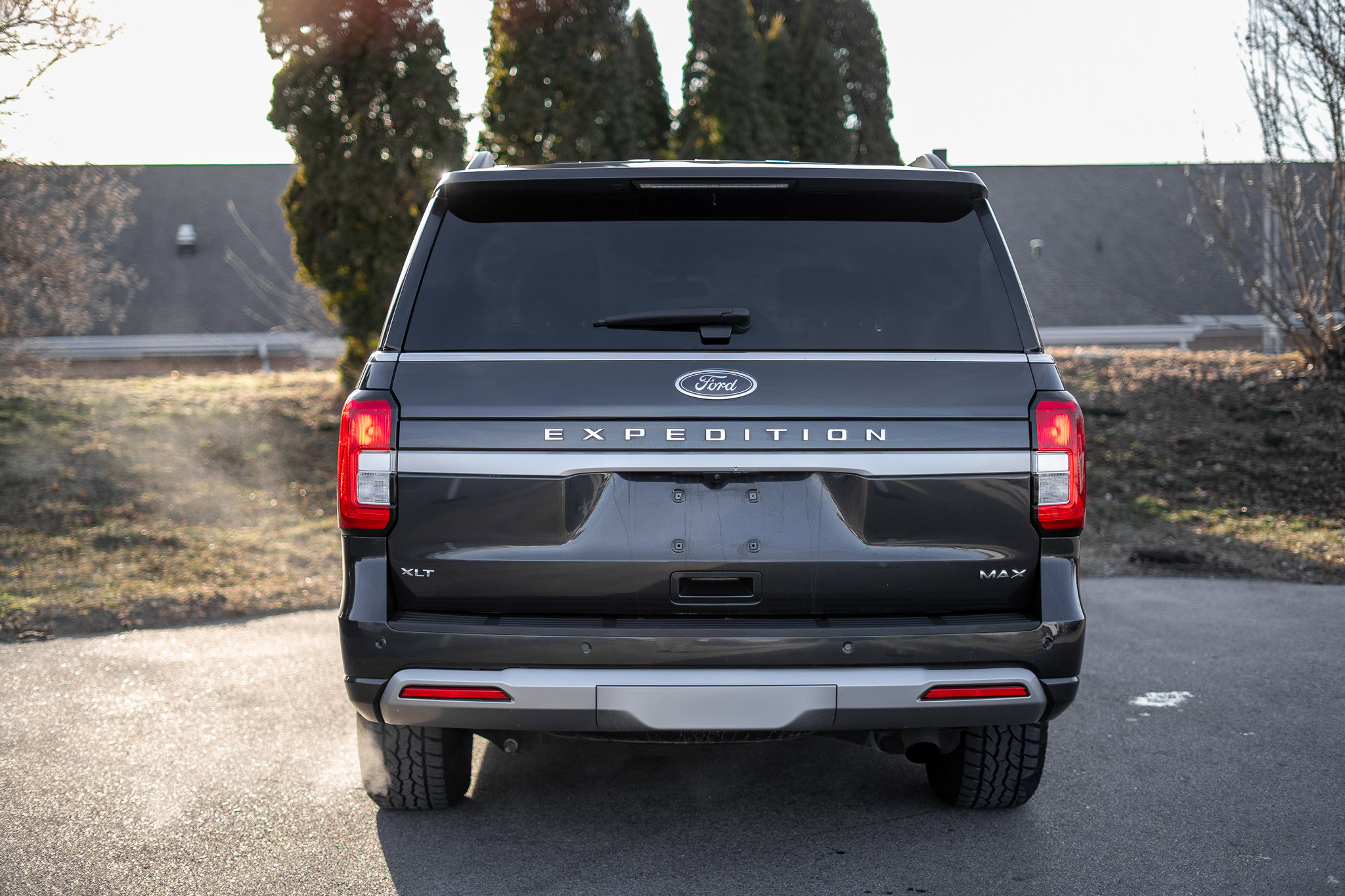 Used 2024 Ford Expedition Max XLT image 6