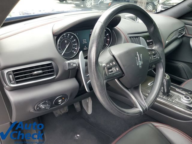 Used 2023 Maserati Levante GT AWD/4WD image 20