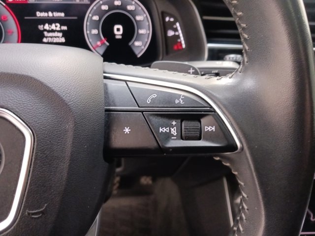 Used 2019 Audi Q8 Premium image 17