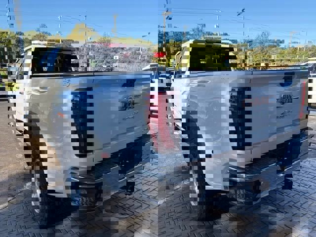 New 2026 GMC Sierra 3500 SLT w/ SLT Premium Package image 8