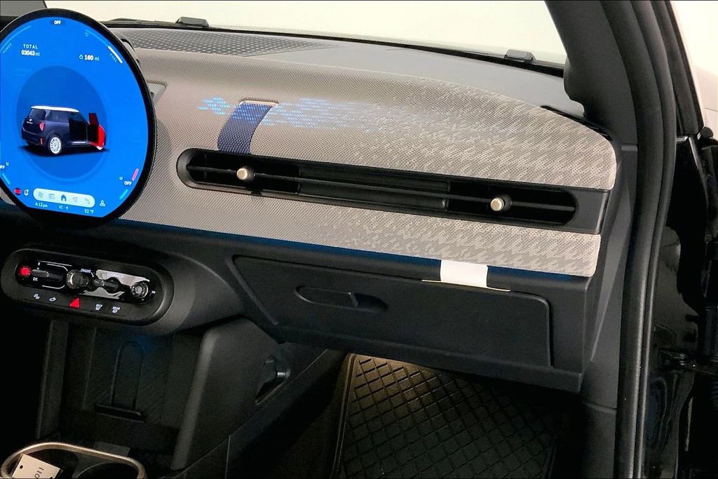 Used 2025 MINI Cooper S image 23