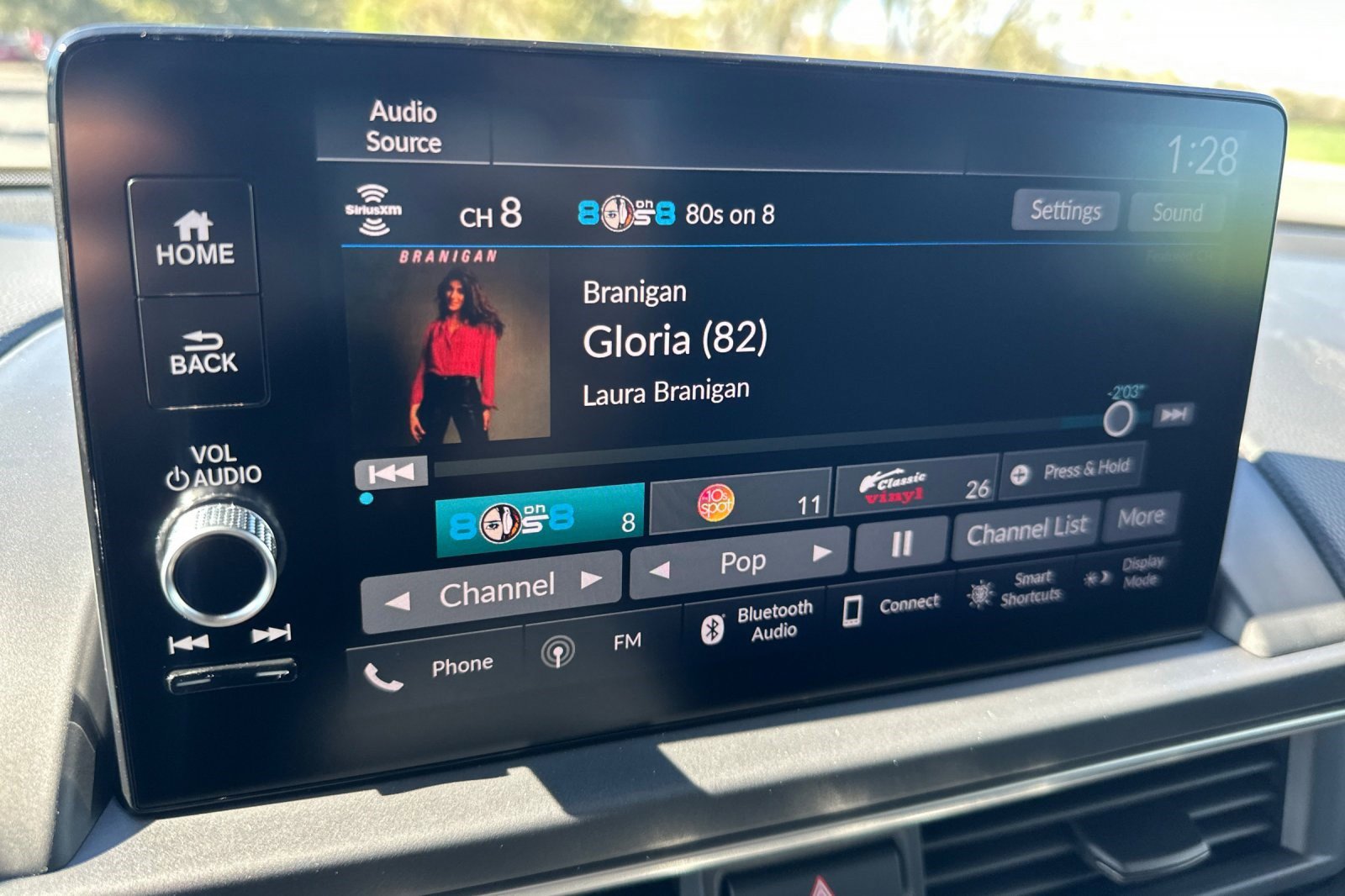 Used 2025 Honda Pilot EX-L image 23