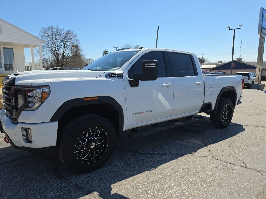 Used 2020 GMC Sierra 2500 AT4 w/ AT4 Premium Package image 3