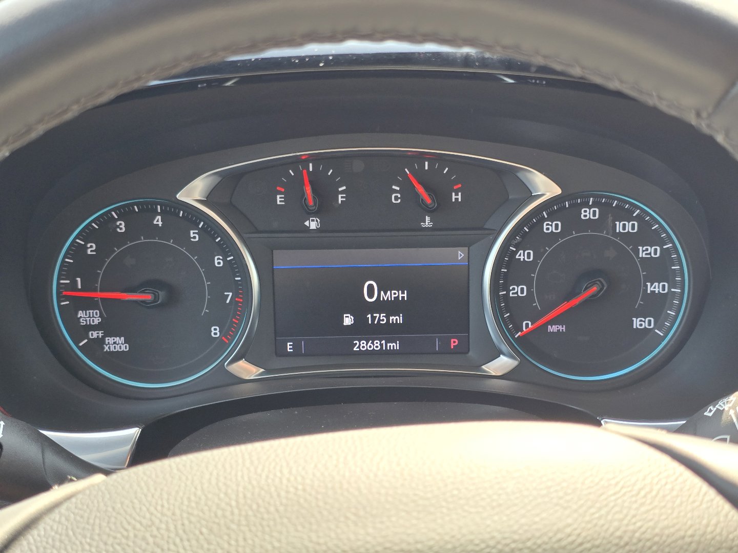 Used 2023 Chevrolet Traverse LT AWD/4WD image 38