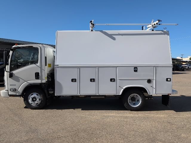 New 2025 Chevrolet Low Cab Forward RWD image 16