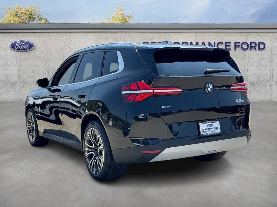 Used 2025 BMW X3 xDrive30i w/ Convenience Package image 9