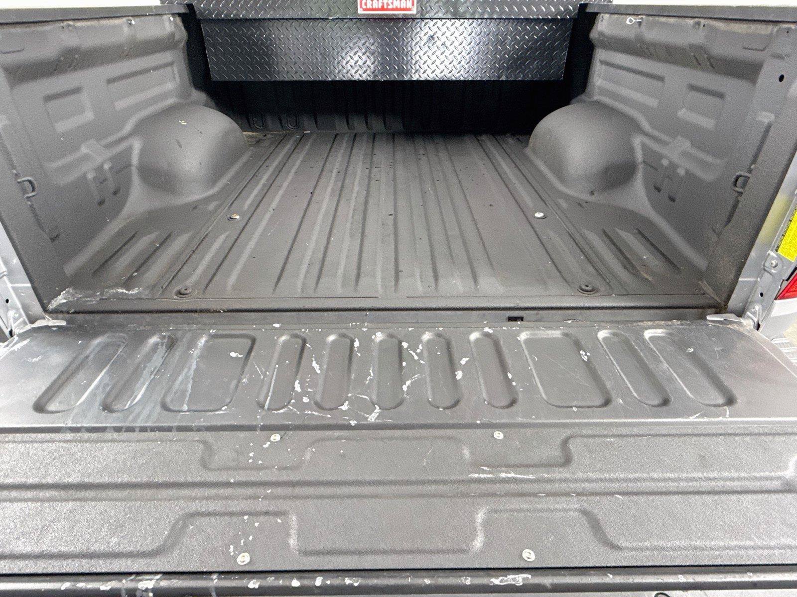 Used 2016 Toyota Tundra SR5 w/ SR5 Upgrade Package AWD/4WD image 29