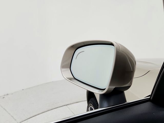 New 2025 Volvo XC90 B6 Plus w/ Protection Package Premier image 23