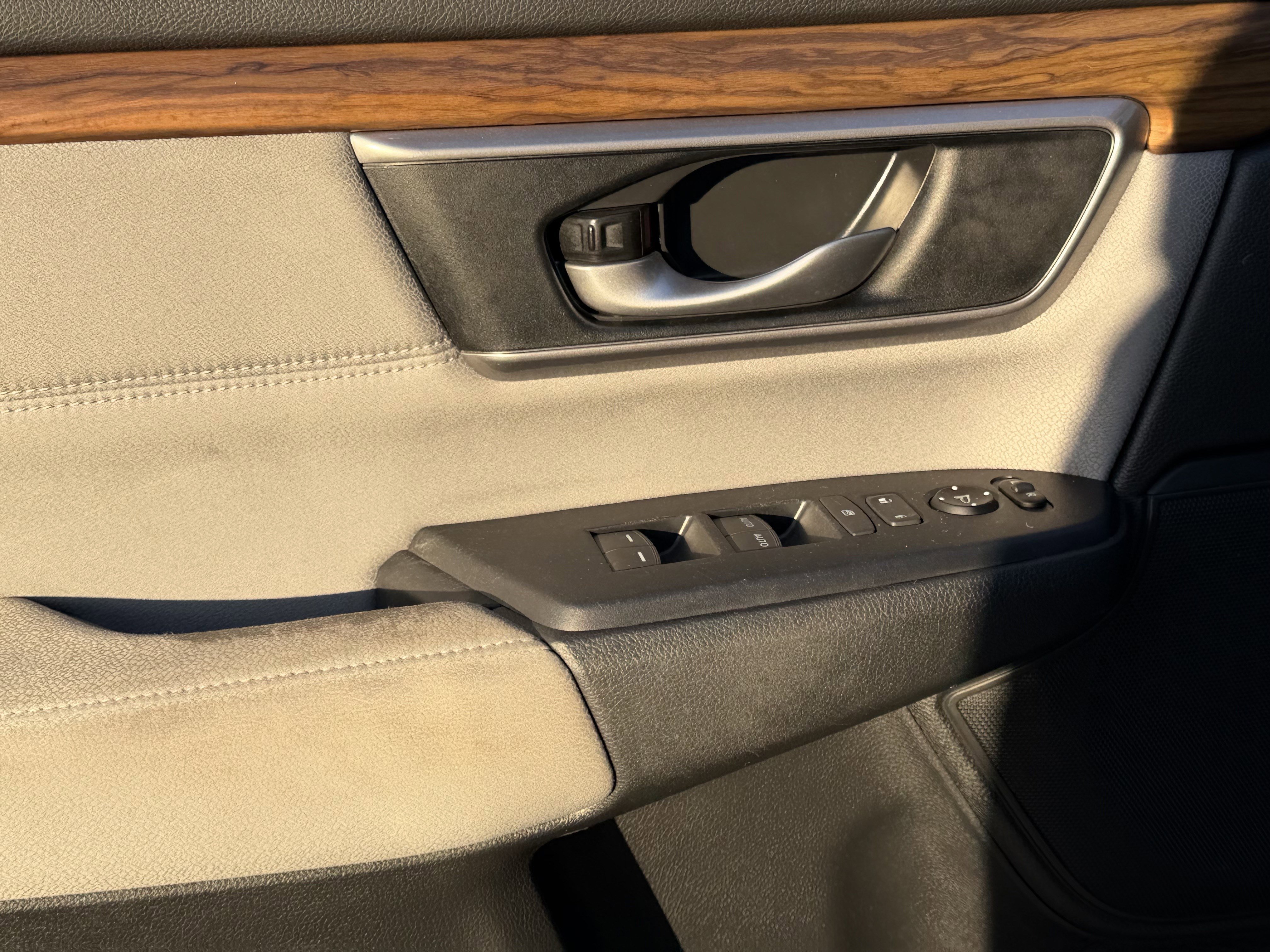 Certified 2019 Honda CR-V EX image 10