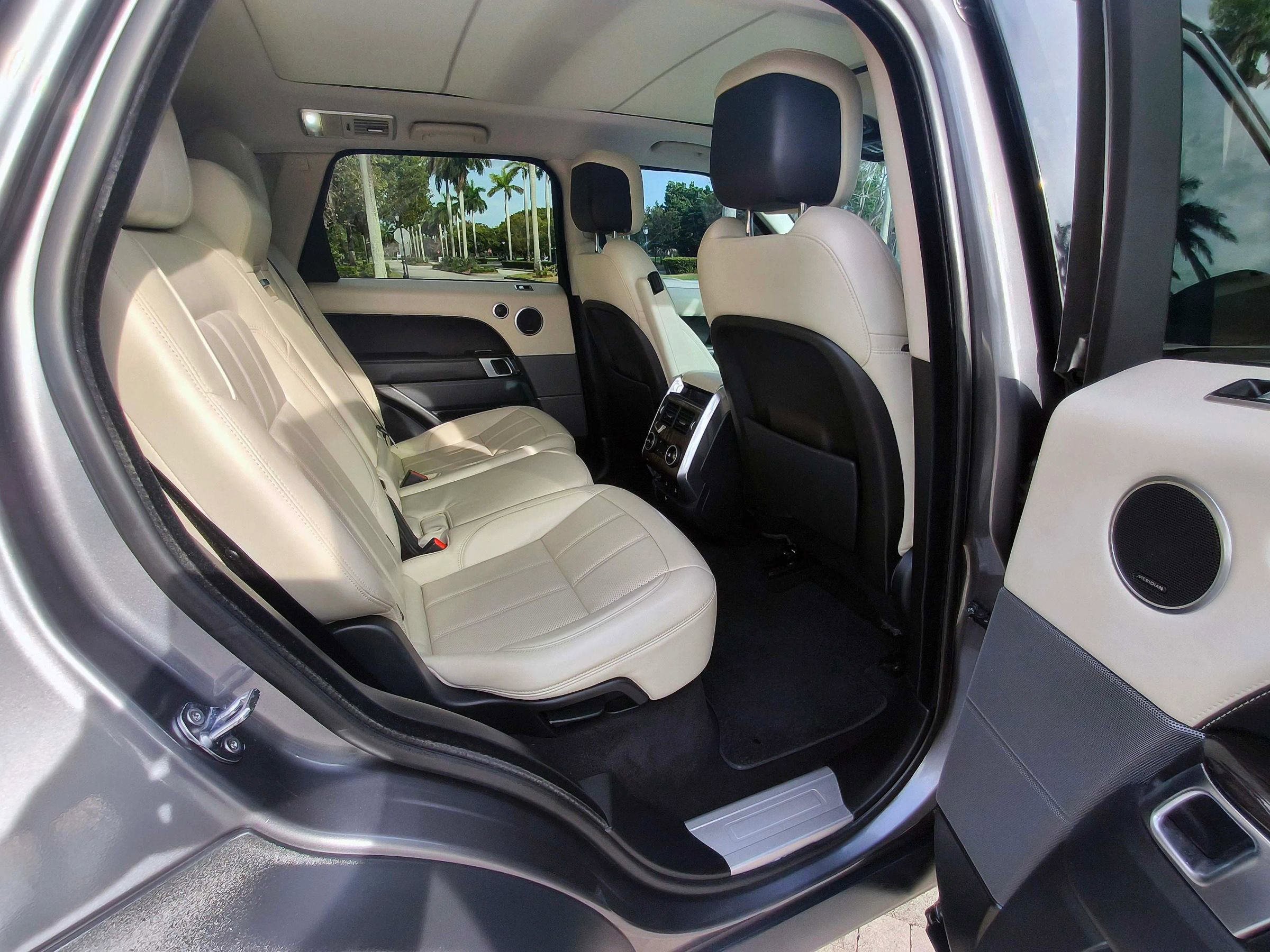 Used 2018 Land Rover Range Rover Sport Supercharged image 39