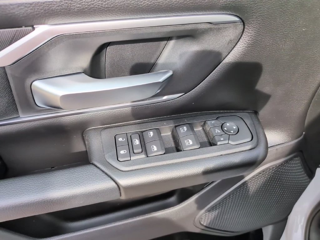 New 2026 RAM 1500 Big Horn AWD/4WD image 19