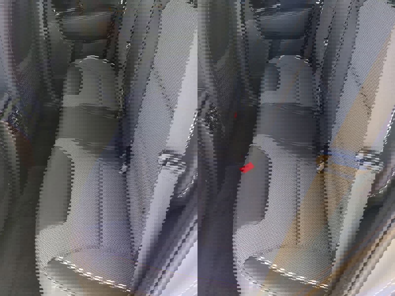 Certified 2022 Kia Niro EX image 19