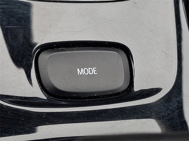 Used 2023 Buick Envision Essence image 23