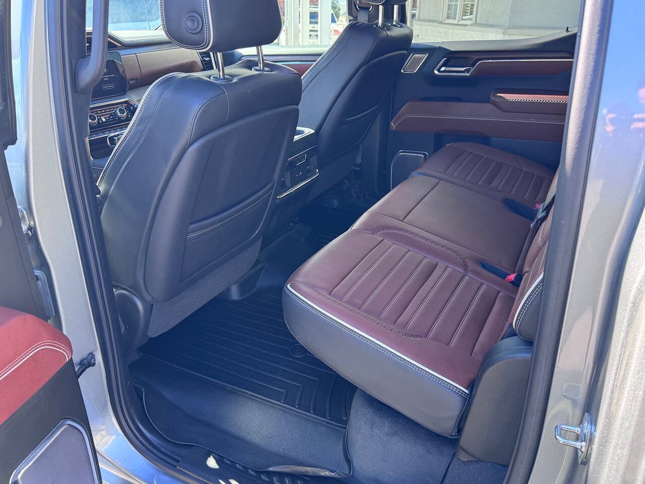 Used 2023 GMC Sierra 1500 Denali Ultimate AWD/4WD image 21