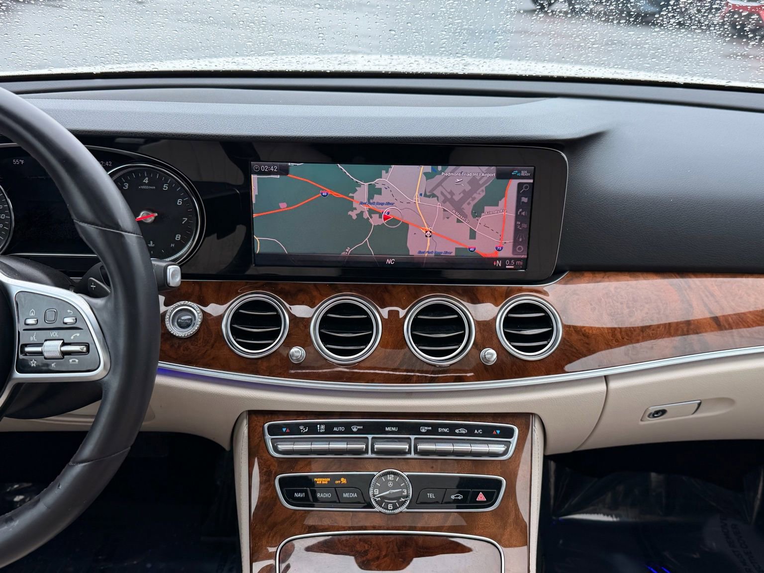 Used 2019 Mercedes-Benz E 300 4MATIC w/ Premium 1 Package image 26