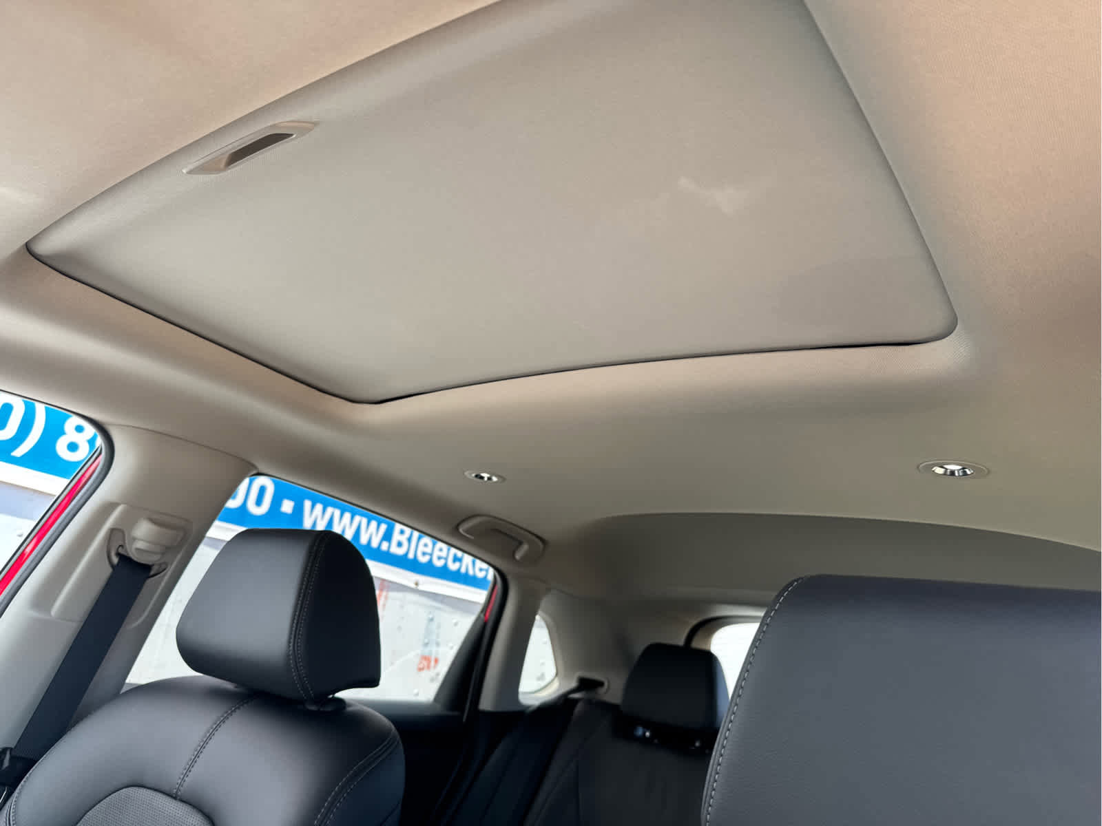 Used 2024 Honda HR-V EX-L image 33