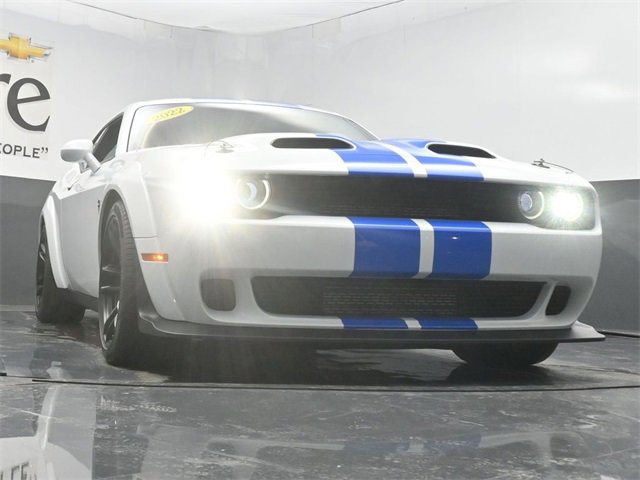 Used 2022 Dodge Challenger SRT Hellcat image 3
