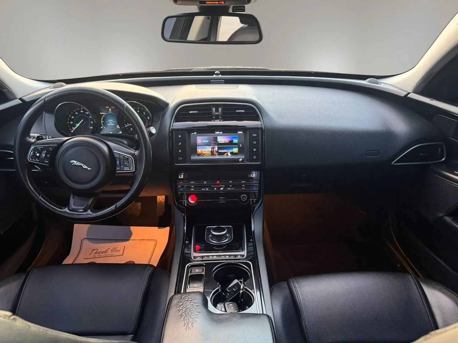 Used 2017 Jaguar XE RWD image 21