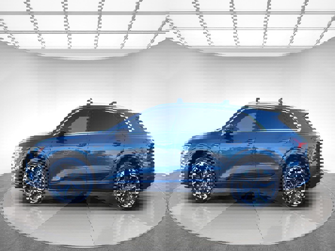 Used 2019 Audi e-tron Premium Plus w/ Cold Weather Package image 5