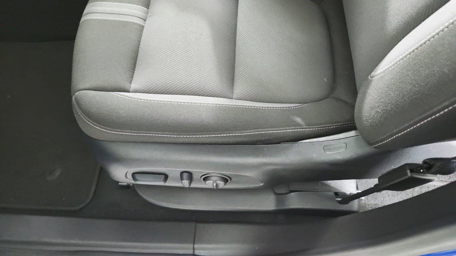 Used 2025 Chevrolet Blazer LT AWD/4WD image 18