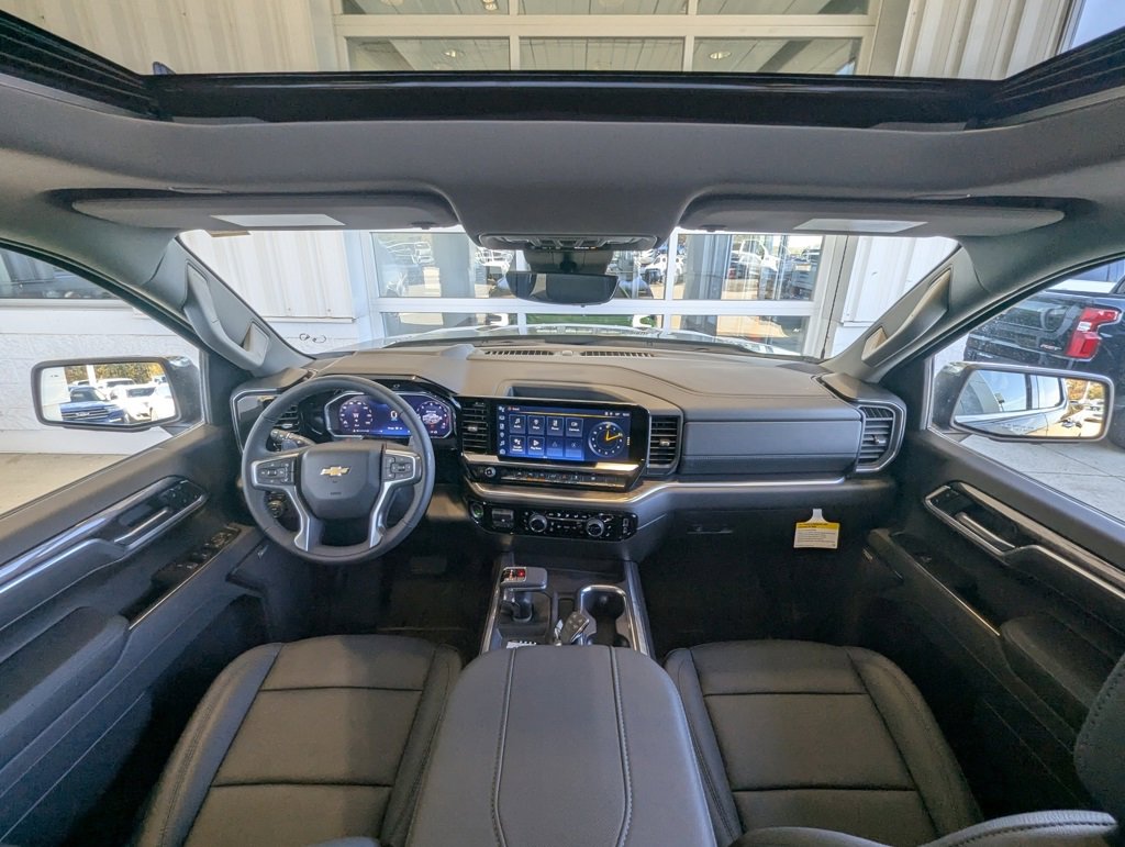 New 2026 Chevrolet Silverado 1500 LTZ w/ Technology Package image 19