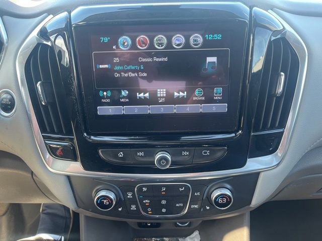 Used 2019 Chevrolet Traverse LT w/ LT Premium Package image 15