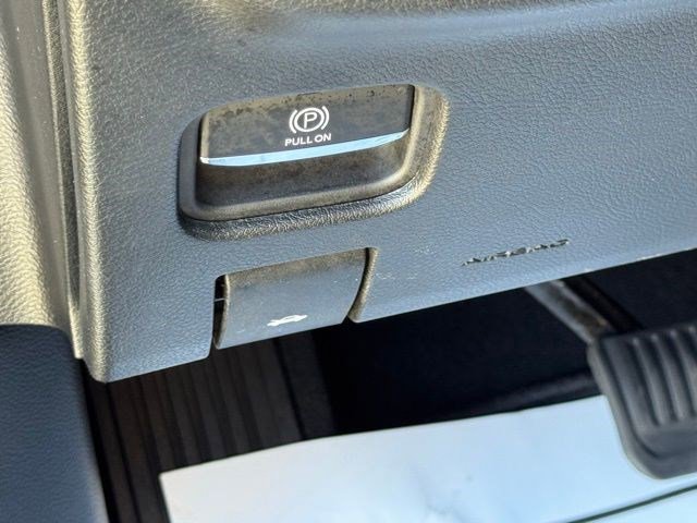 Certified 2024 Jeep Grand Cherokee Limited w/ Luxury Tech Group II image 12