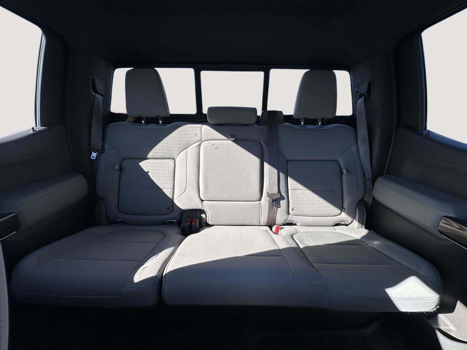 Used 2019 Chevrolet Silverado 1500 RST w/ All-Star Edition image 13