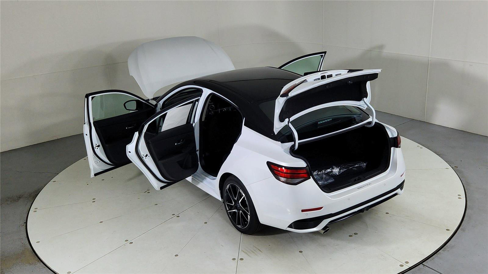 New 2025 Nissan Sentra SR image 45