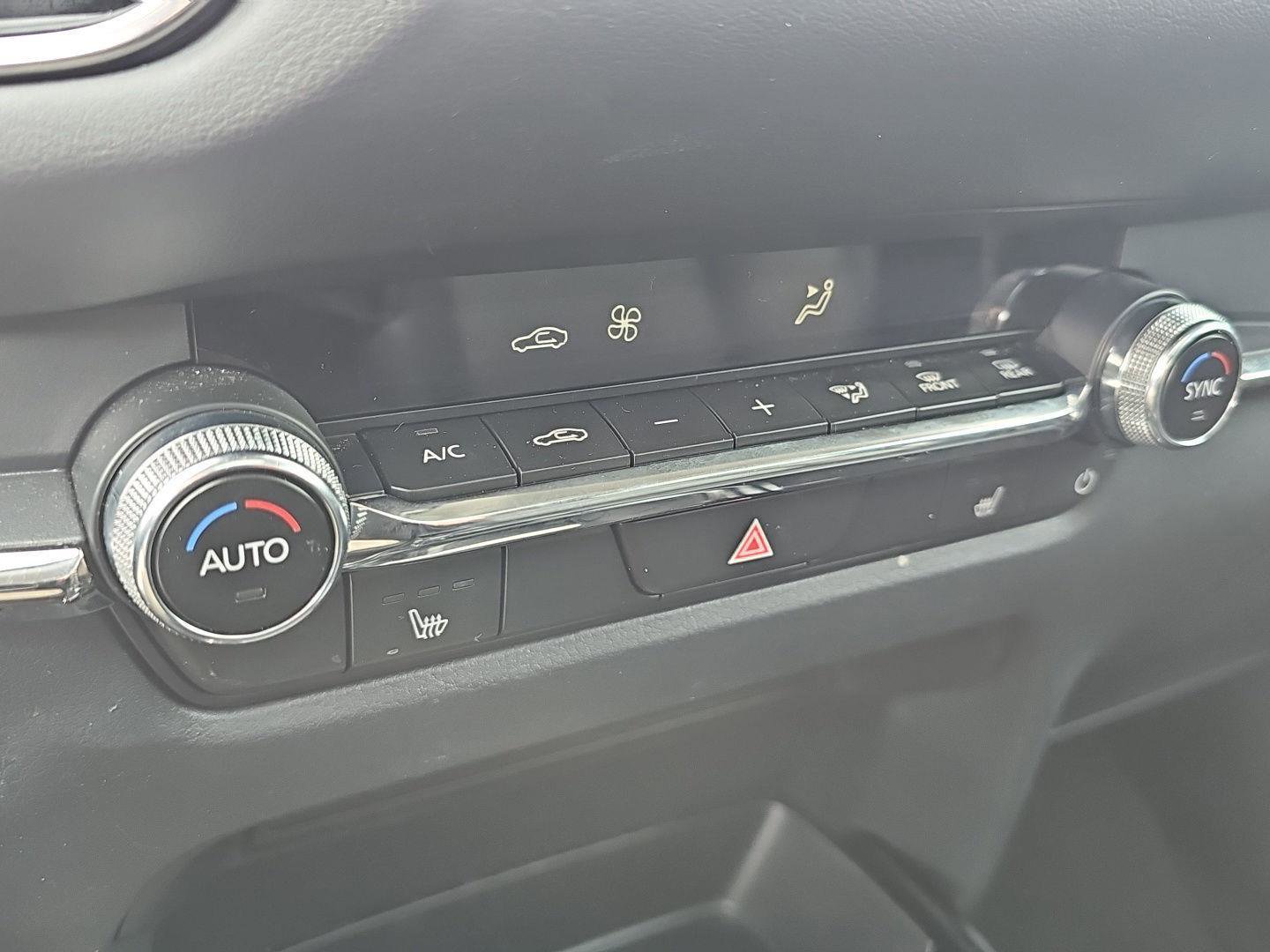 Used 2025 MAZDA CX-30 AWD 2.5 S w/ Preferred Package image 17