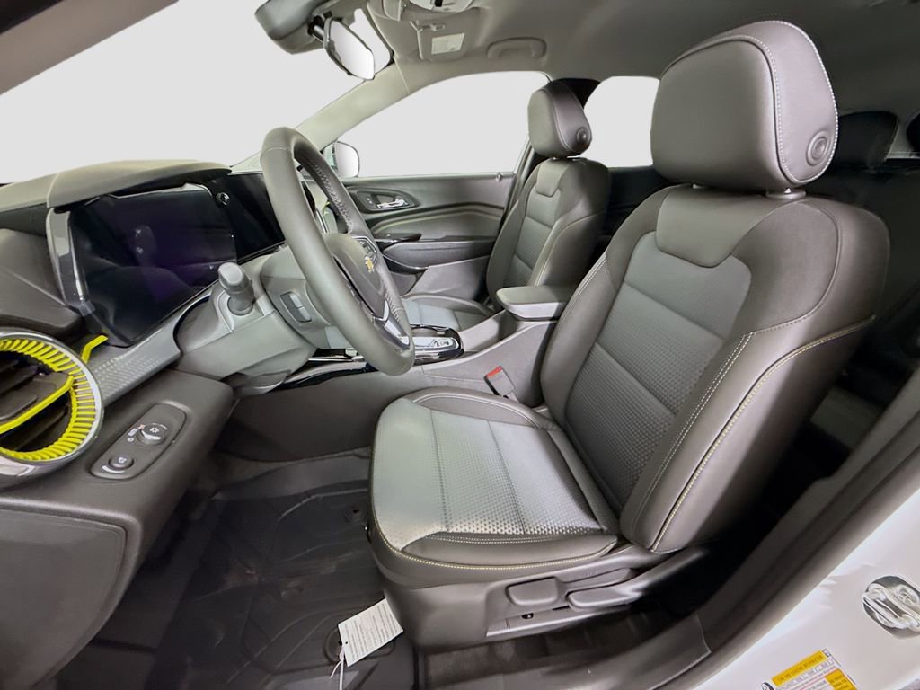 New 2026 Chevrolet Trax LT w/ Driver Confidence Package image 19