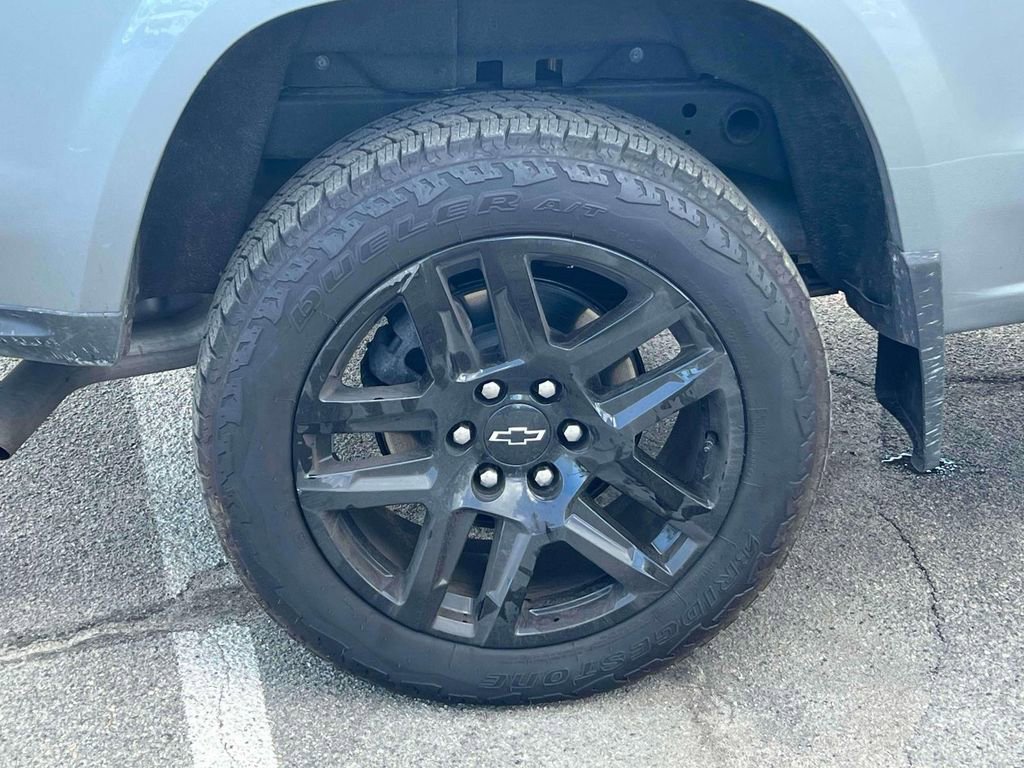 Used 2025 Chevrolet Colorado Z71 w/ Technology Package image 11