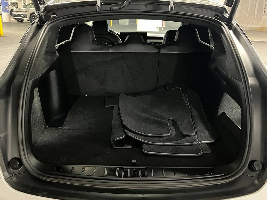 Used 2023 Tesla Model X AWD/4WD image 39