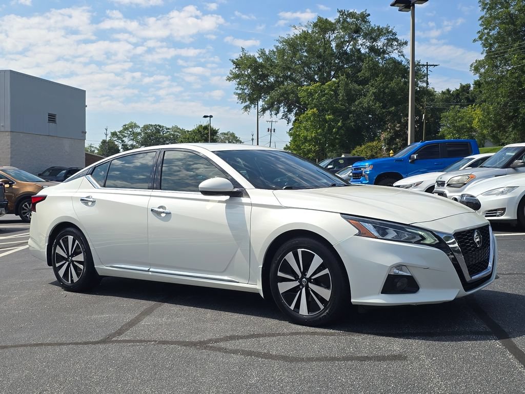 Used 2019 Nissan Altima 2.5 SV