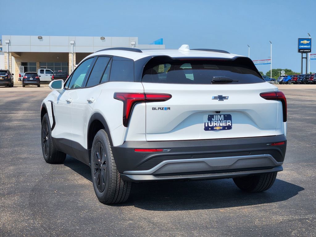 New 2025 Chevrolet Blazer EV LT image 4