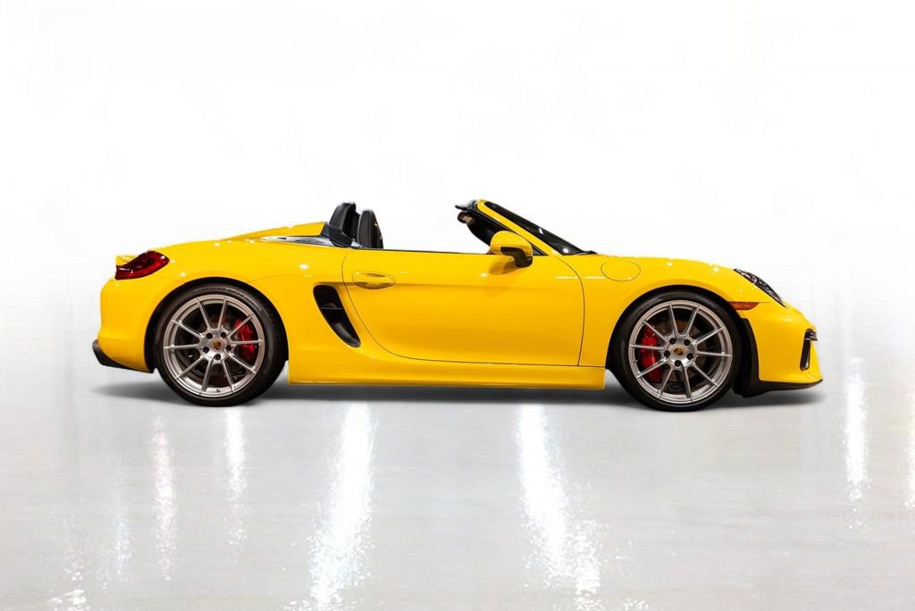 Used 2016 Porsche Boxster Spyder image 9