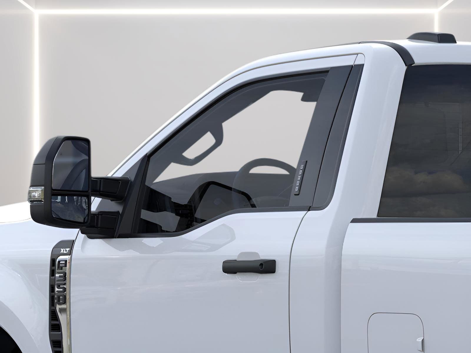New 2025 Ford F350 XLT image 19